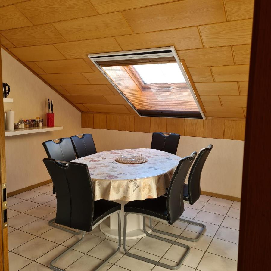 Ferienwohnung Cornelia Und Michael Persang Gbr Eppenbrunn Exterior foto